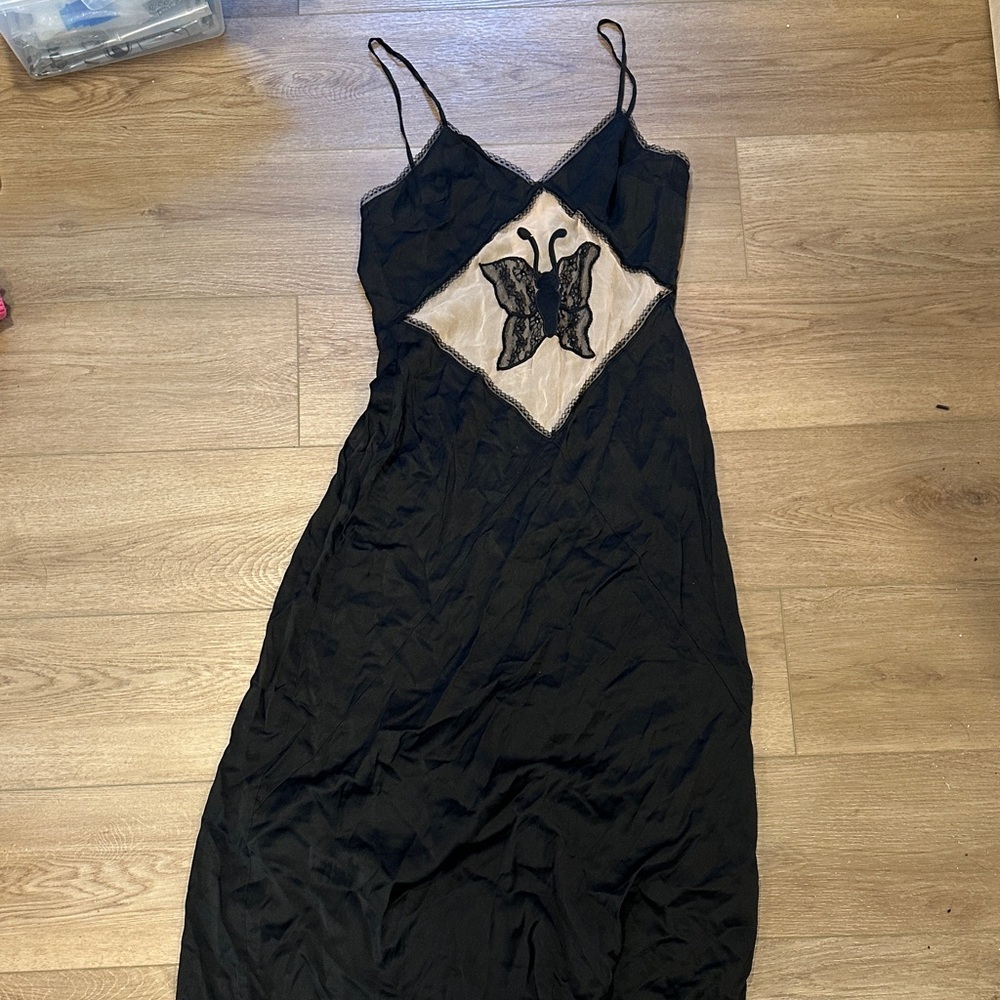Morgan Lane 100%silk nightgown with Butterfly Detail
